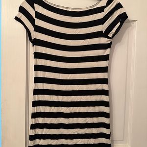 Light weight black and white striped cute shirt